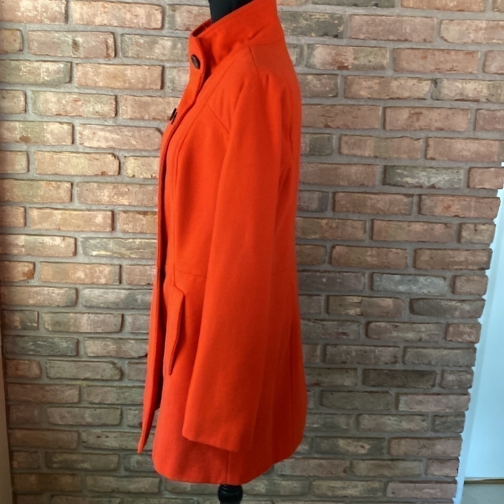 Old Navy Red Pea Coat Large EUC (Has been dry cleaned) - Picture 4 of 10